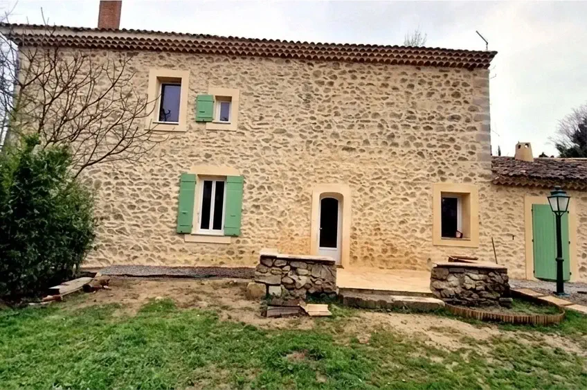 Façade neuve S.A Façades à Le Pontet
